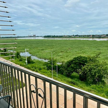Sunset Mekong Apartment Βιεντιάν Εξωτερικό φωτογραφία